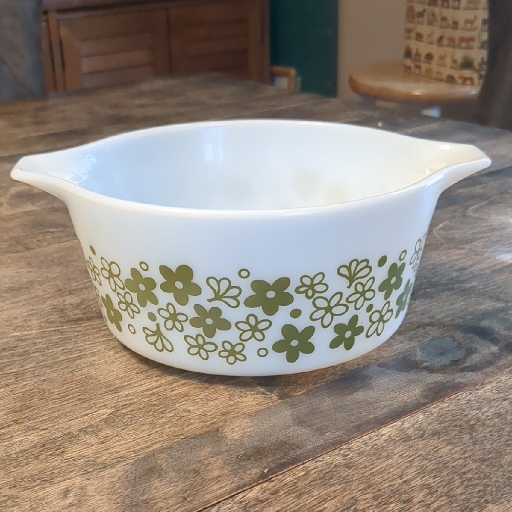 Pyrex 474-B Casserole/storage/baking Dish Spring Blossom White And Green